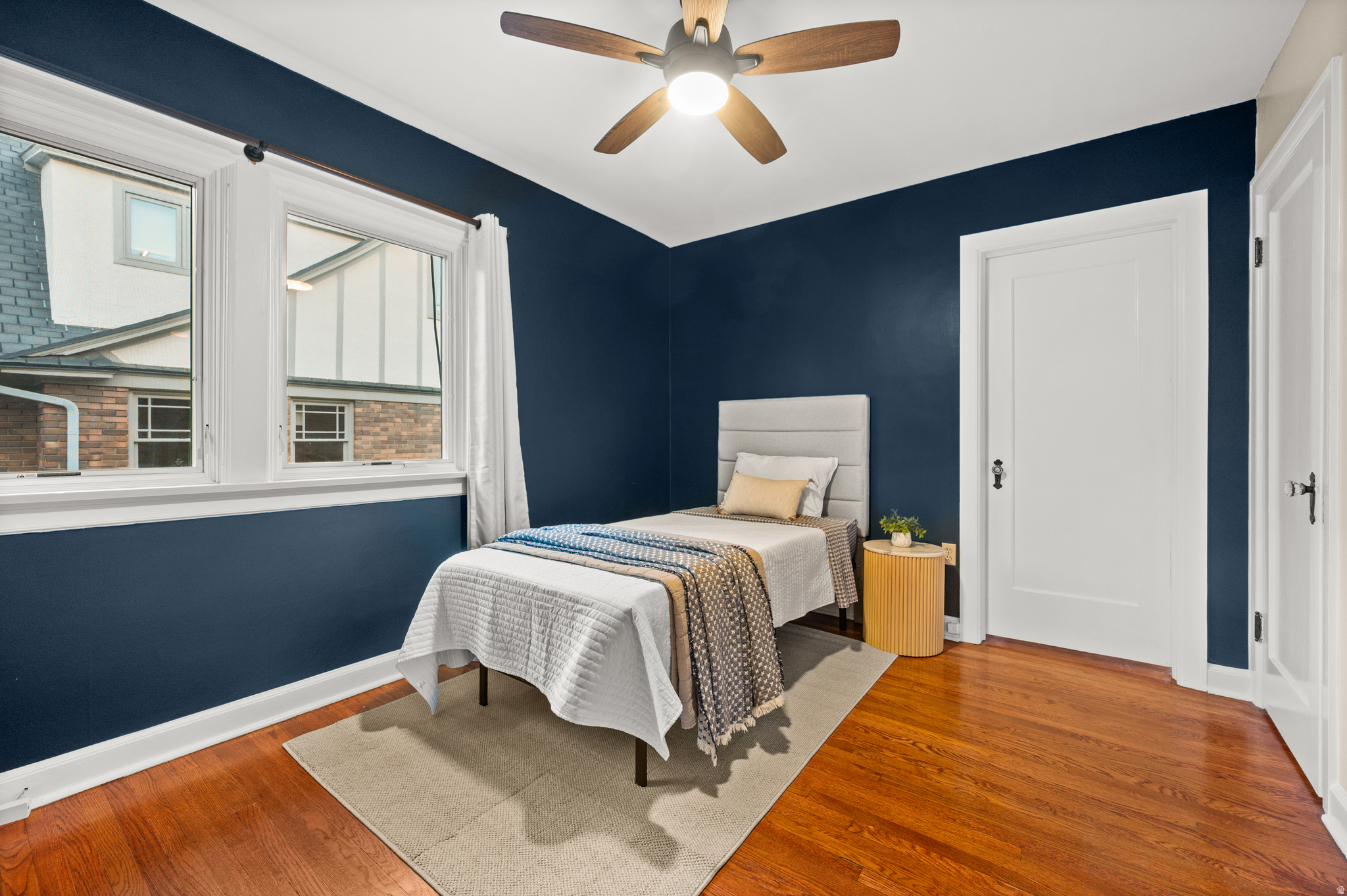 YALECREST - Residential