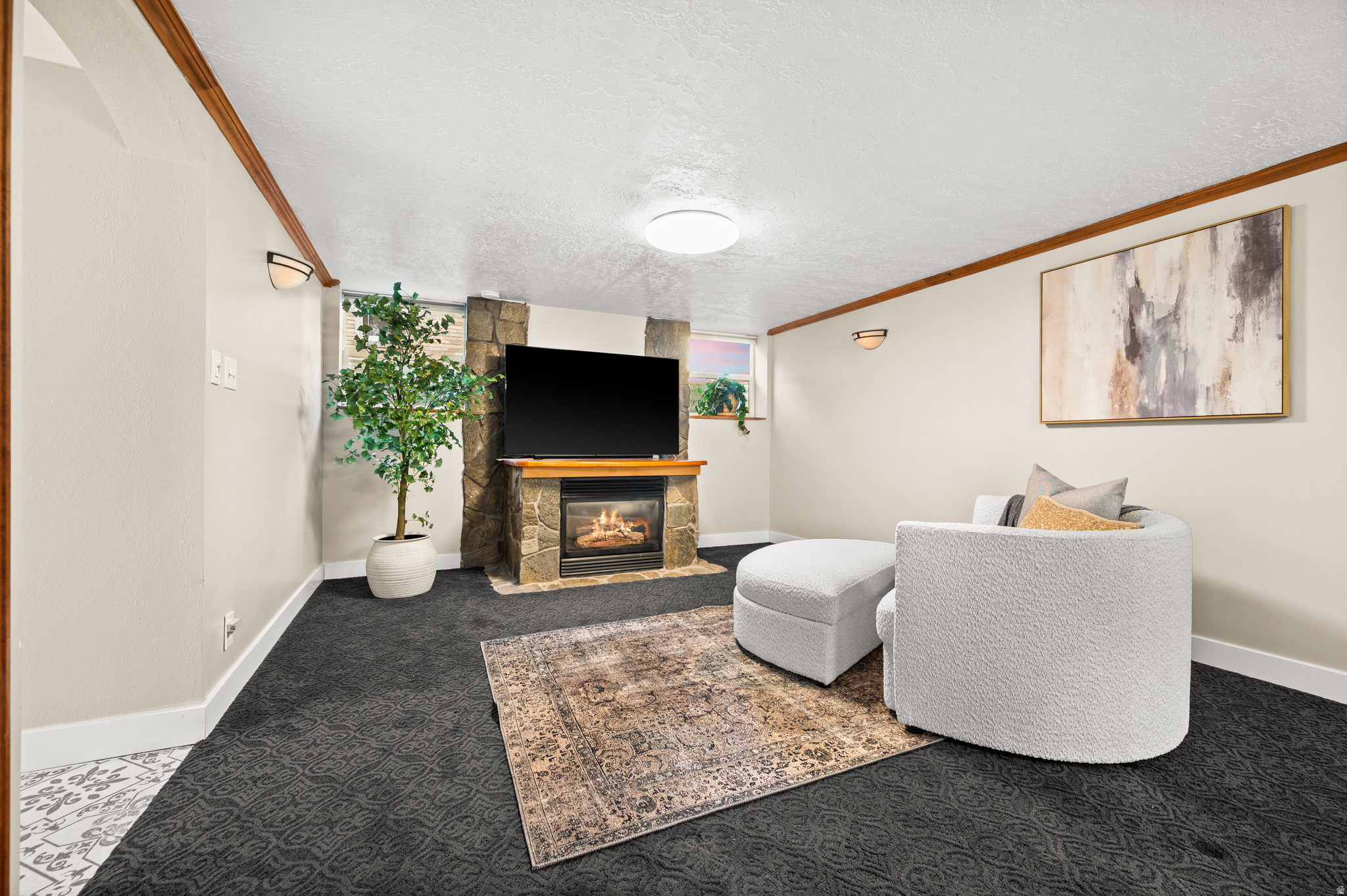 YALECREST - Residential