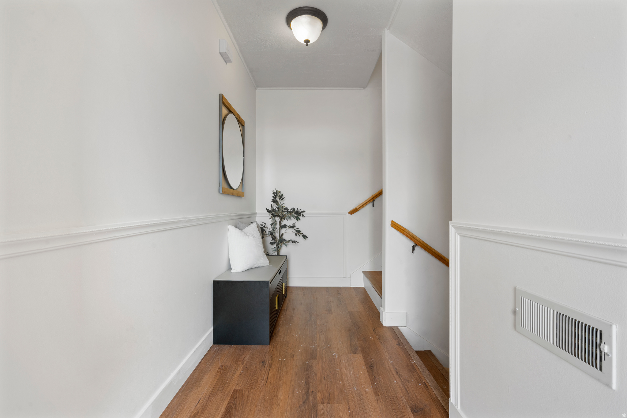 DAVIS TOWNHOMES - Residential