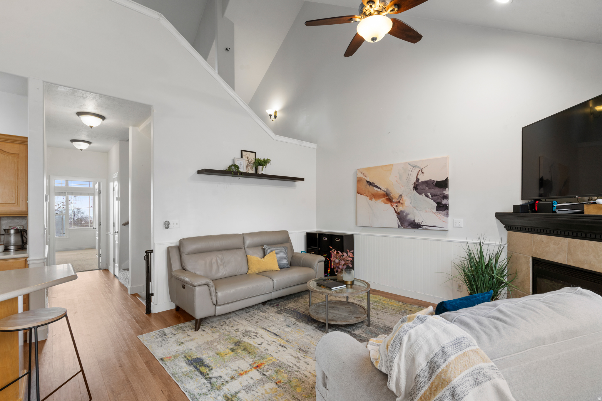 DAVIS TOWNHOMES - Residential