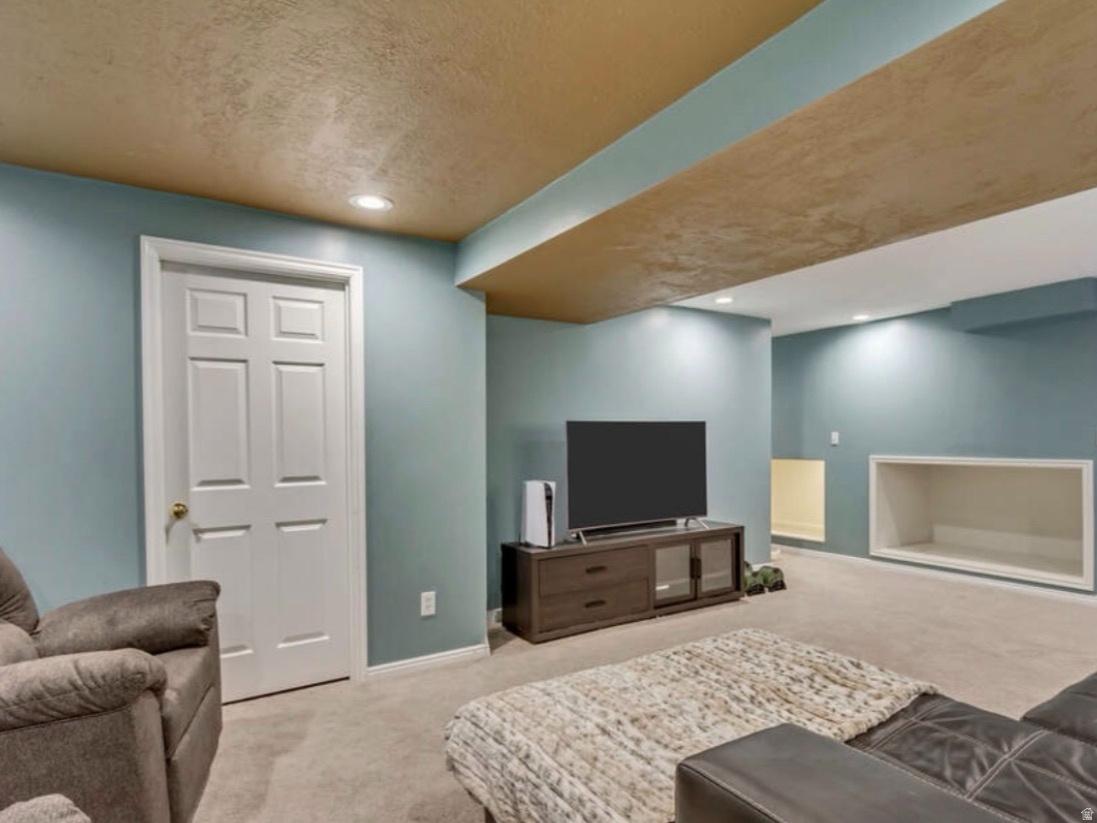 DIAMONDVILLE - Residential