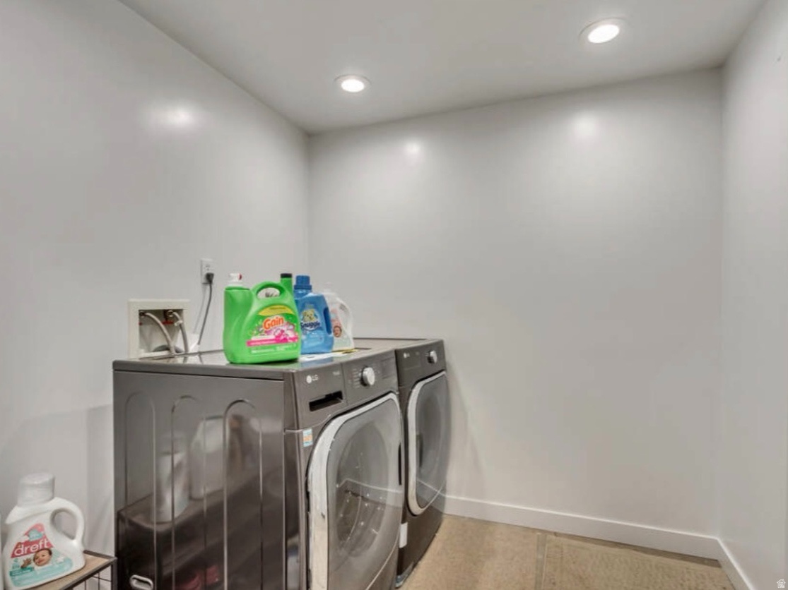 DIAMONDVILLE - Residential