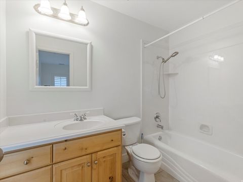 Tiny photo for 1694 E APPLE ORCHARD CT S, Draper, UT 84020 (MLS # 2129612)