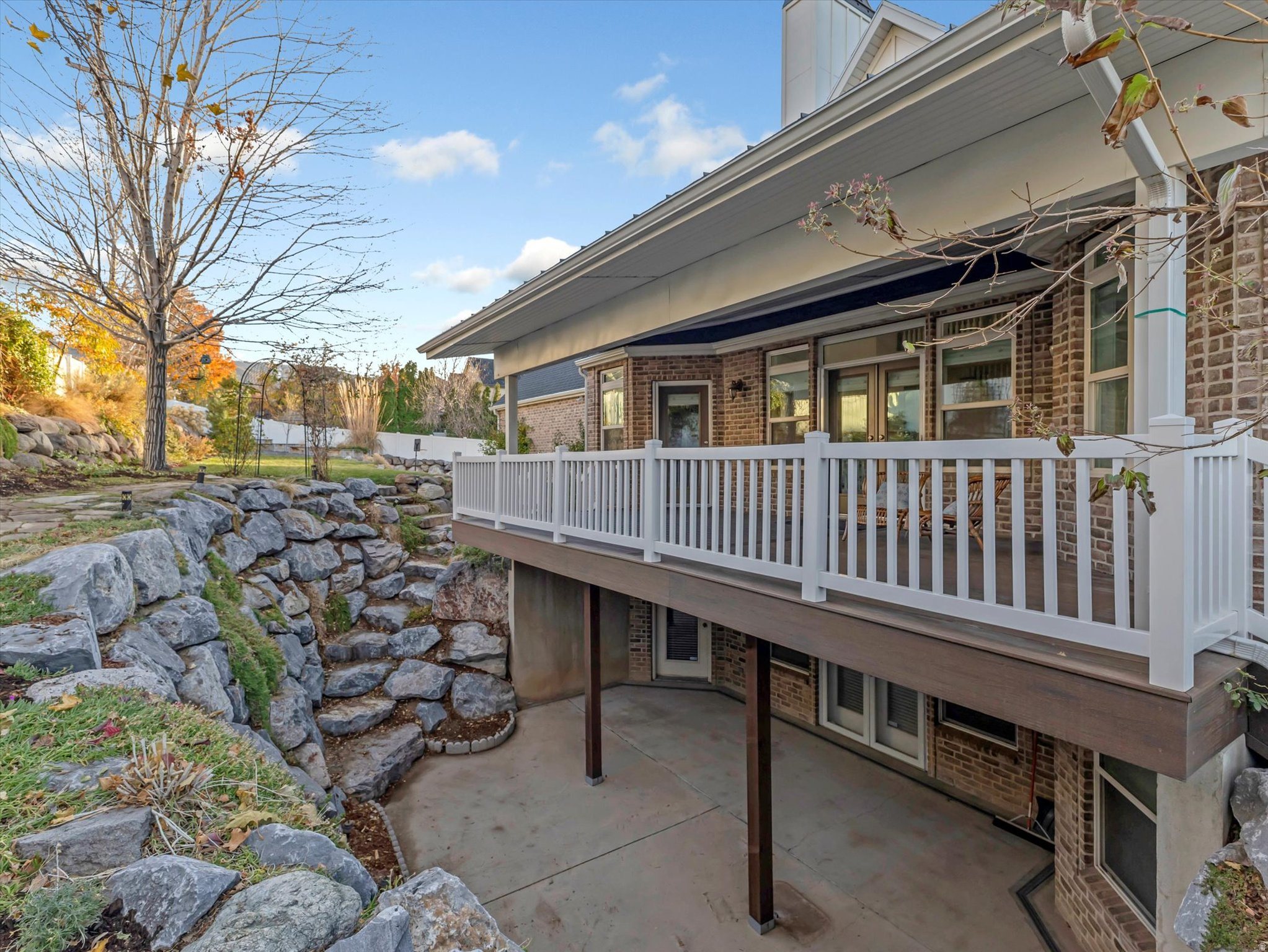 CANYON RIDGE - Residential