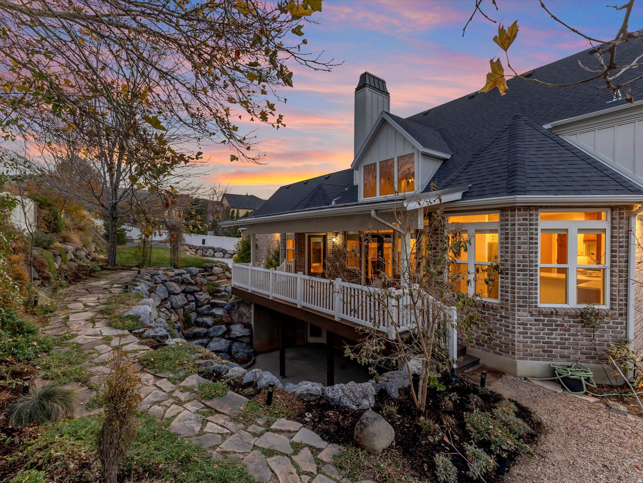 CANYON RIDGE - Residential