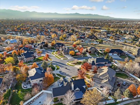 Tiny photo for 1694 E APPLE ORCHARD CT S, Draper, UT 84020 (MLS # 2129612)