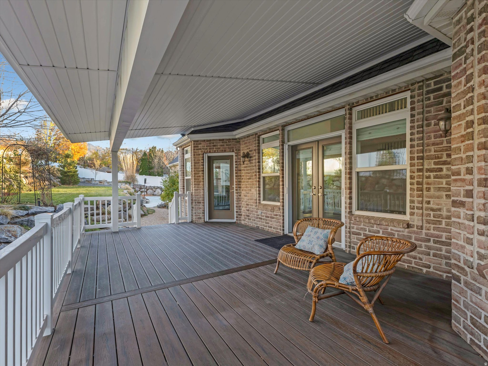 CANYON RIDGE - Residential