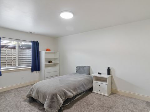 Tiny photo for 1580 CRESTMONT WAY, Kaysville, UT 84037 (MLS # 2154529)