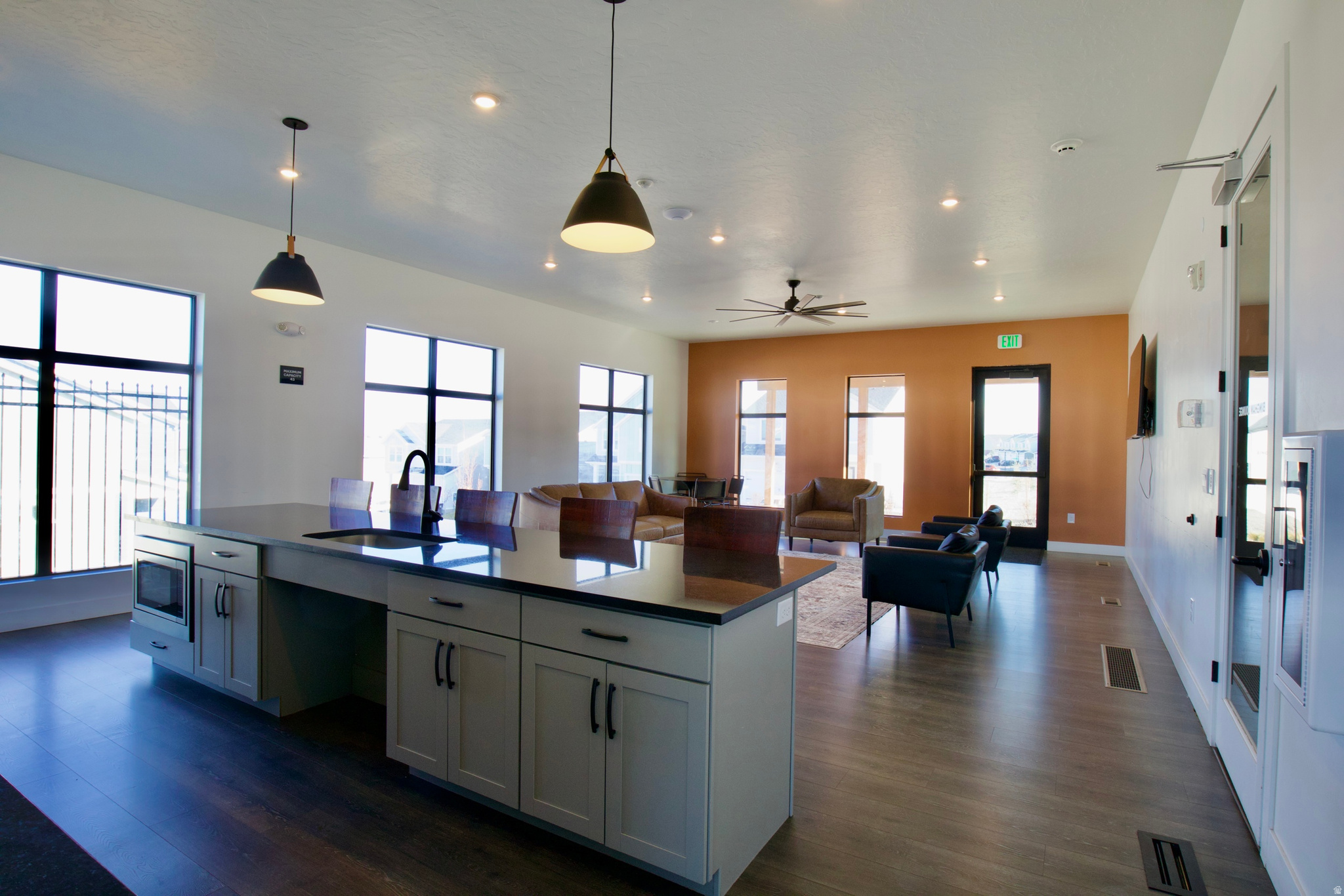 GATEWAY TO LITTLE VALLEY - Residential