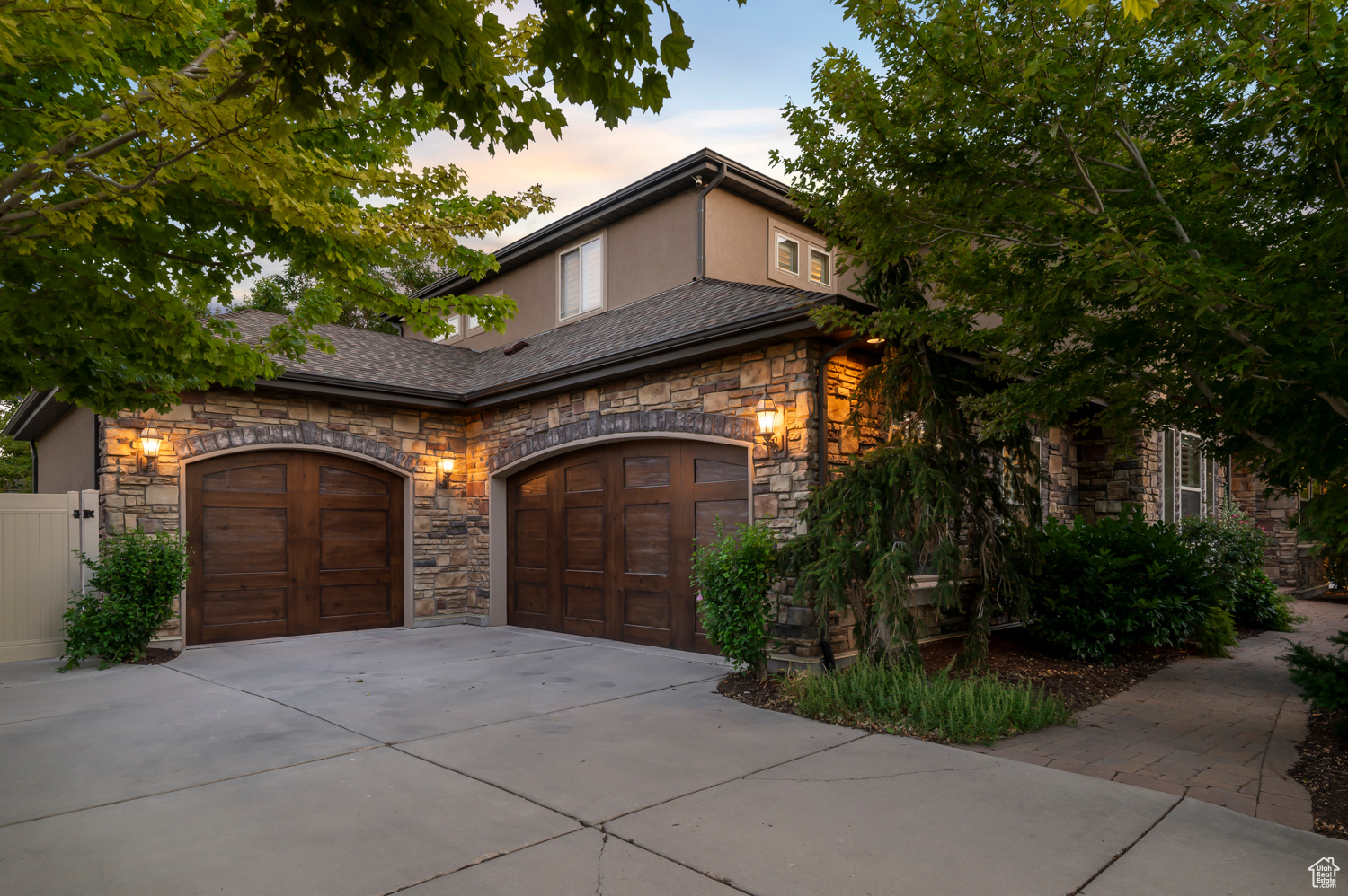 IVORY RIDGE - Residential