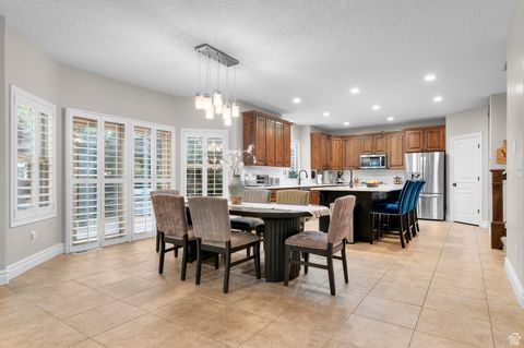 Tiny photo for 292 E CLUBVIEW LN, Lehi, UT 84043 (MLS # 2098286)