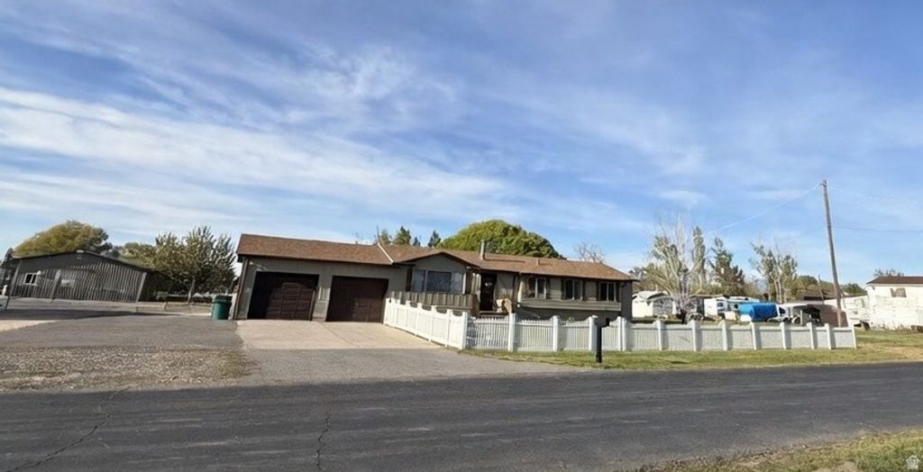 Photo of 6042 W 5700 S, Hooper, UT 84315 (MLS # 2149509)