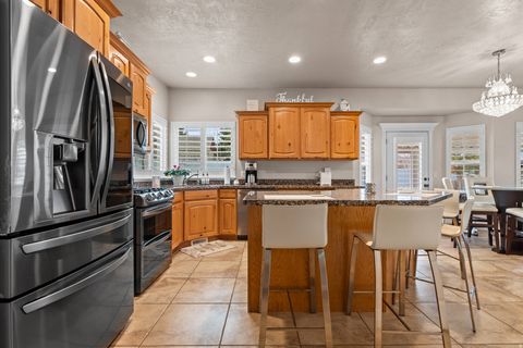 Tiny photo for 7956 S CRICKET LN W, West Jordan, UT 84081 (MLS # 2143876)