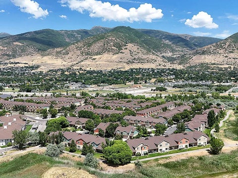 Tiny photo for 1008 N SHEPARD CREEK PKWY PKWY #9, Farmington, UT 84025 (MLS # 2183456)