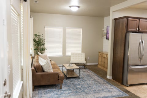 Tiny photo for 1008 N SHEPARD CREEK PKWY PKWY #9, Farmington, UT 84025 (MLS # 2183456)