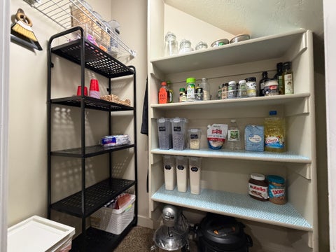 Tiny photo for 1008 N SHEPARD CREEK PKWY PKWY #9, Farmington, UT 84025 (MLS # 2183456)