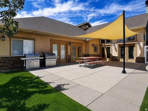 Tiny photo for 1008 N SHEPARD CREEK PKWY PKWY #9, Farmington, UT 84025 (MLS # 2183456)