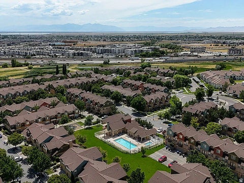Tiny photo for 1008 N SHEPARD CREEK PKWY PKWY #9, Farmington, UT 84025 (MLS # 2183456)