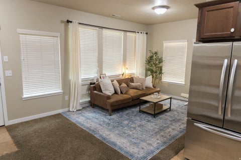 Tiny photo for 1008 N SHEPARD CREEK PKWY PKWY #9, Farmington, UT 84025 (MLS # 2183456)