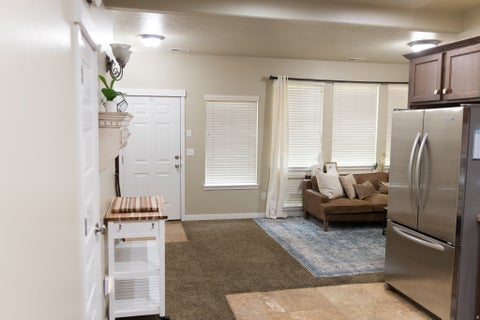 Tiny photo for 1008 N SHEPARD CREEK PKWY PKWY #9, Farmington, UT 84025 (MLS # 2183456)