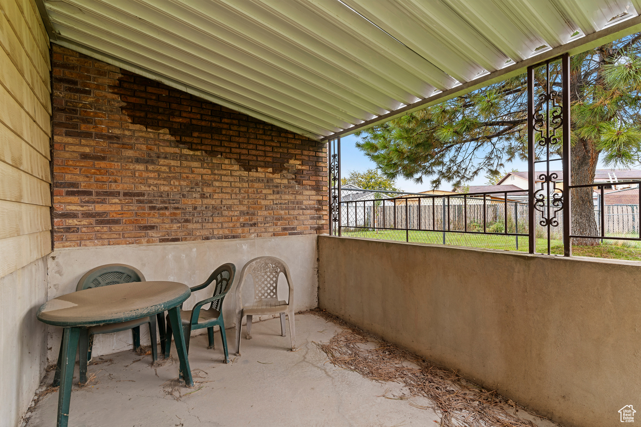 FOXGLEN - Residential Income