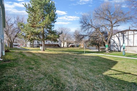 Tiny photo for 4268 S DUNMORE CT, Taylorsville, UT 84123 (MLS # 2143467)