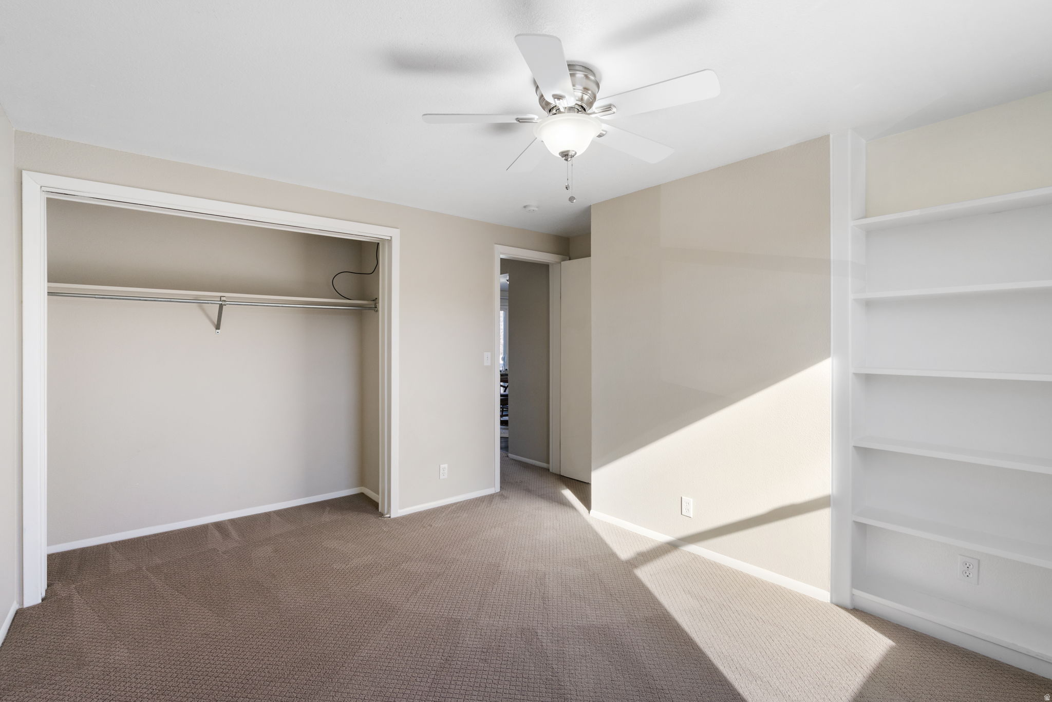 BARRINGTON PARK - Residential