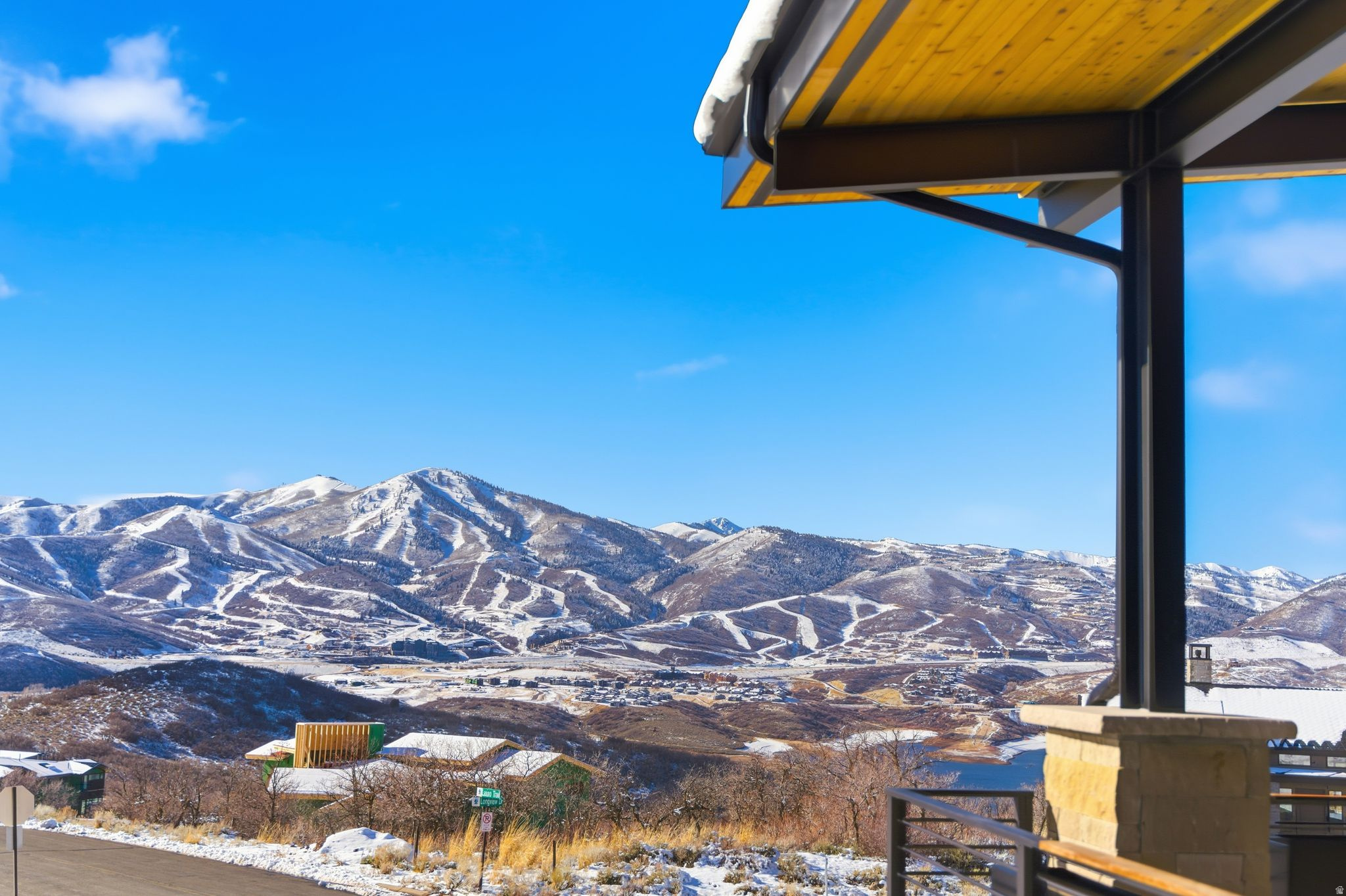 HIDEOUT CANYON - Residential