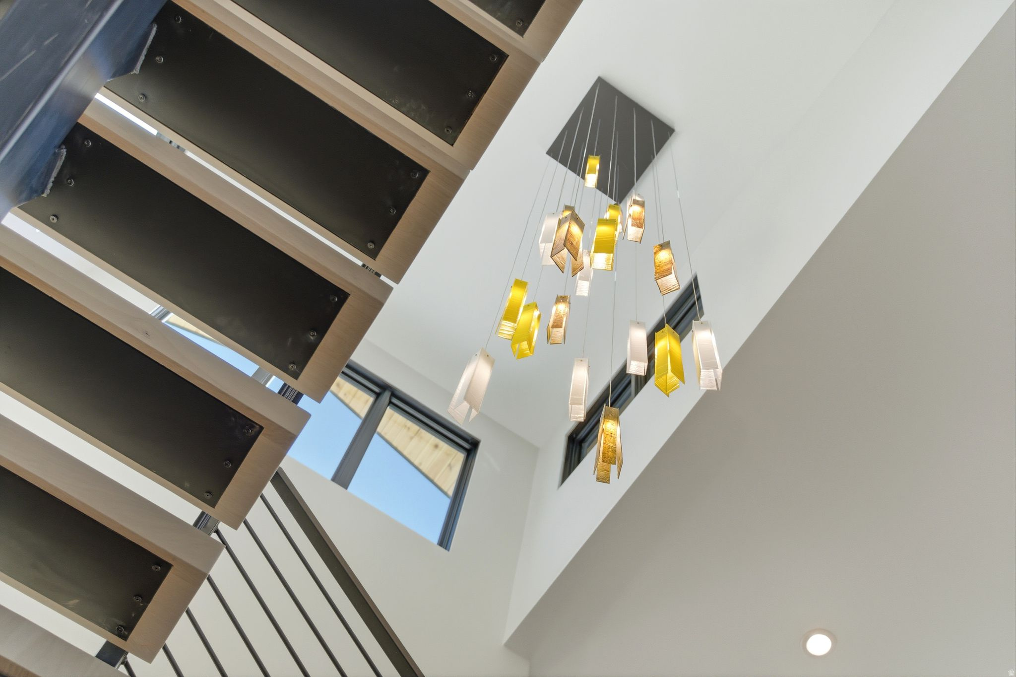 HIDEOUT CANYON - Residential