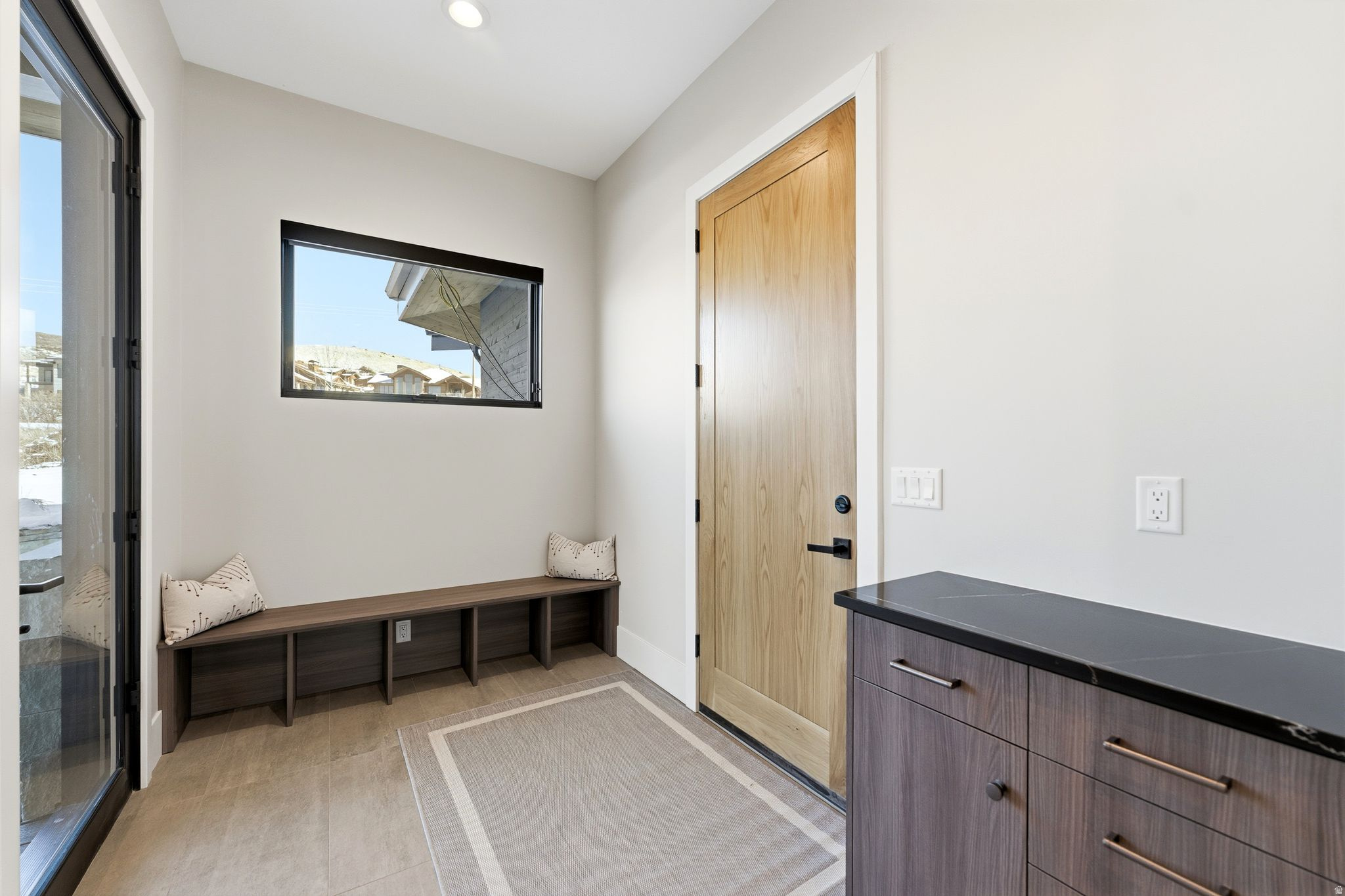 HIDEOUT CANYON - Residential