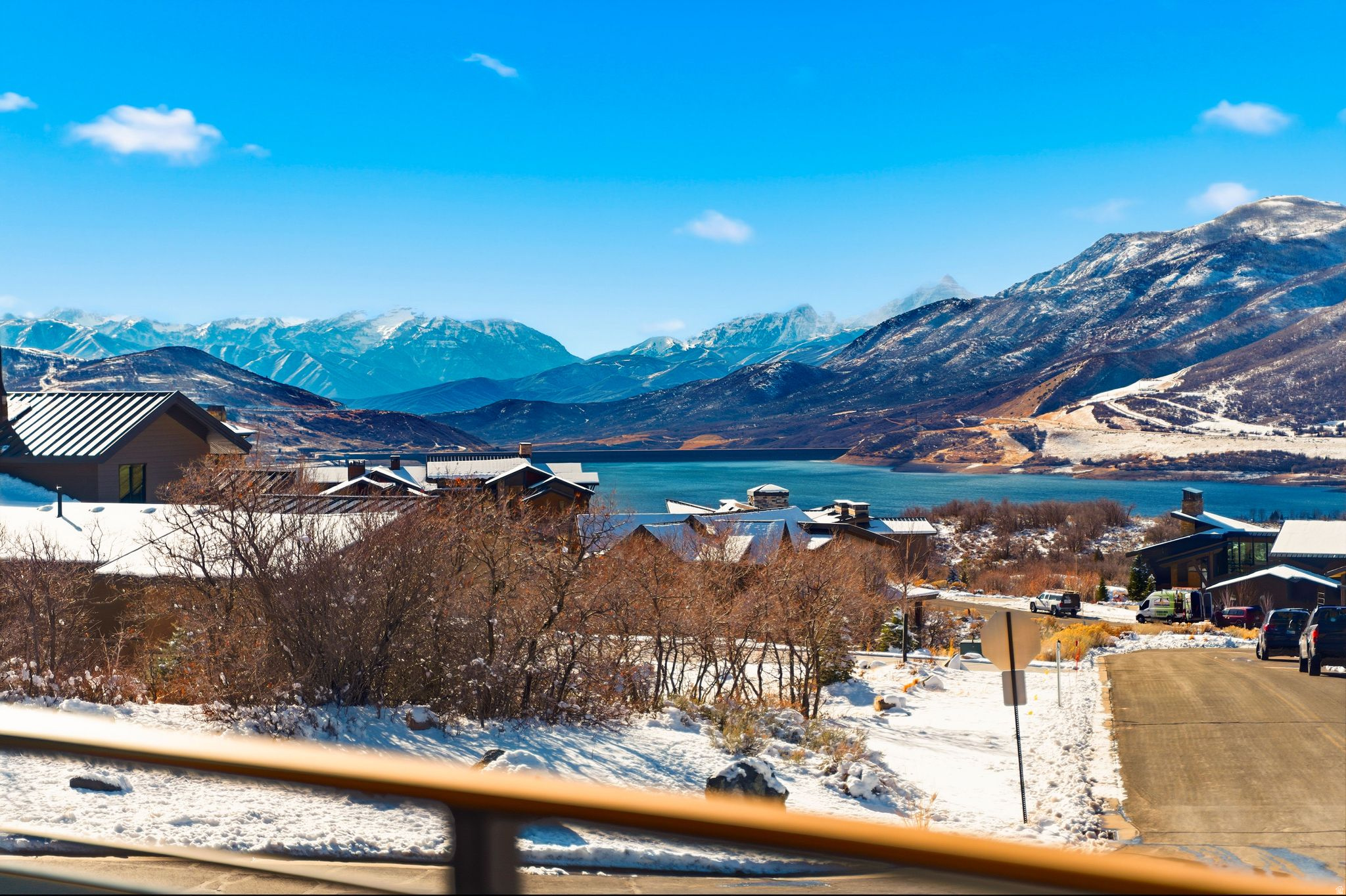 HIDEOUT CANYON - Residential