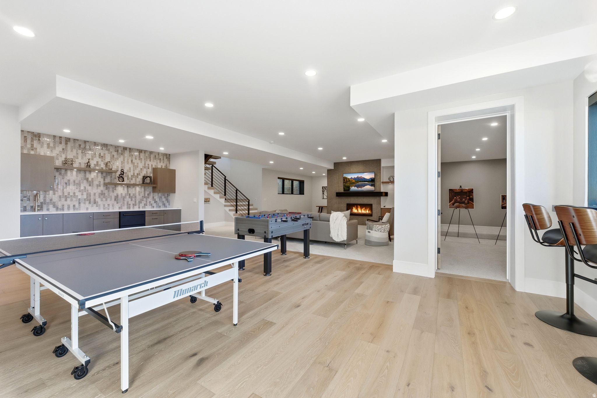 HIDEOUT CANYON - Residential