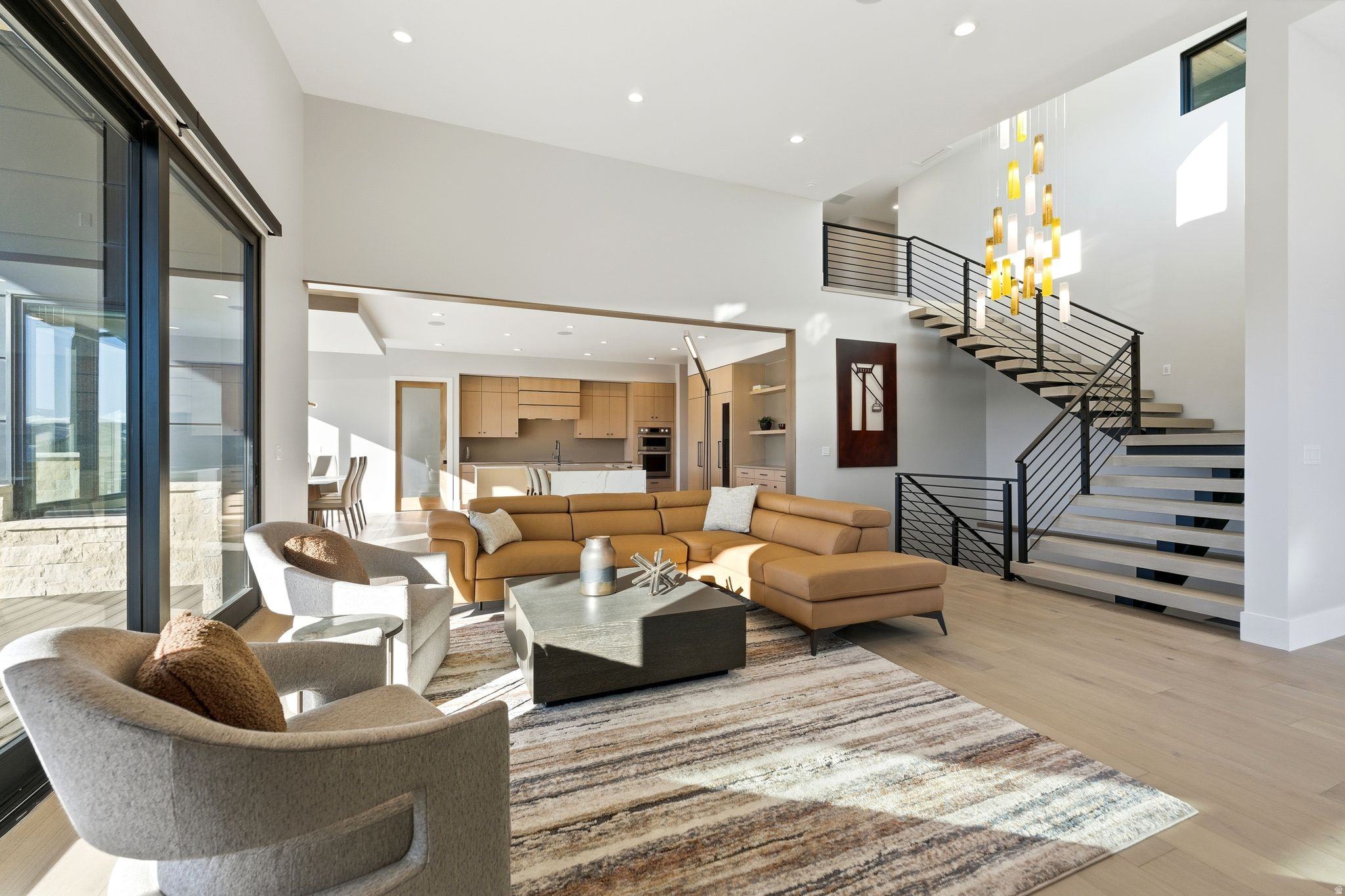 HIDEOUT CANYON - Residential