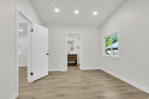 Tiny photo for 612 W 200 N, Salt Lake City, UT 84116 (MLS # 2134772)