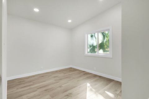 Tiny photo for 612 W 200 N, Salt Lake City, UT 84116 (MLS # 2134772)