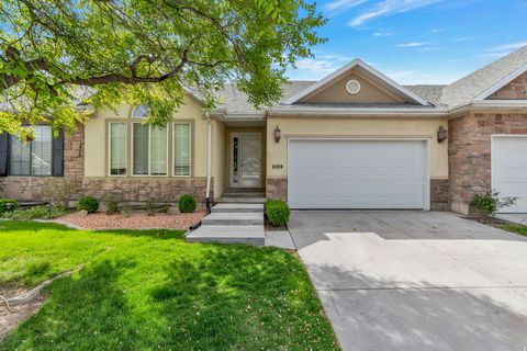Photo of 1089 W TITHING HILL PL PL S, Riverton, UT 84065 (MLS # 2153517)