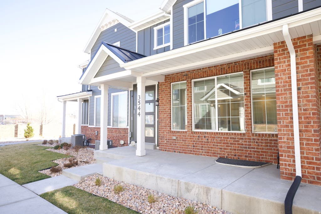 Photo of 3544 S LINDER CT, West Valley City, UT 84119 (MLS # 2173552)