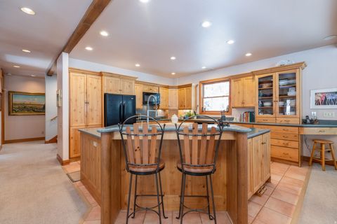 Tiny photo for 9443 E WILD CLEMATIS LN S, Brighton, UT 84121 (MLS # 2142872)
