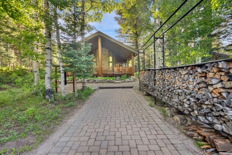 Tiny photo for 9443 E WILD CLEMATIS LN S, Brighton, UT 84121 (MLS # 2142872)
