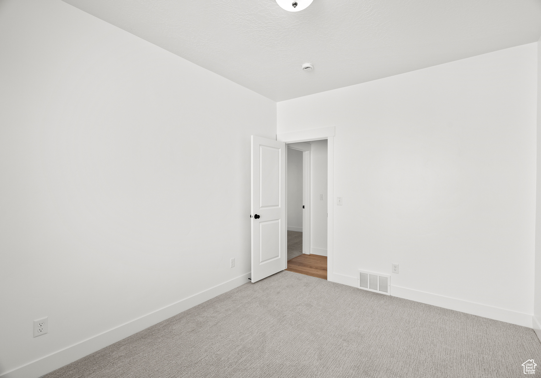 MOONLIGHT VILLAGE - Residential