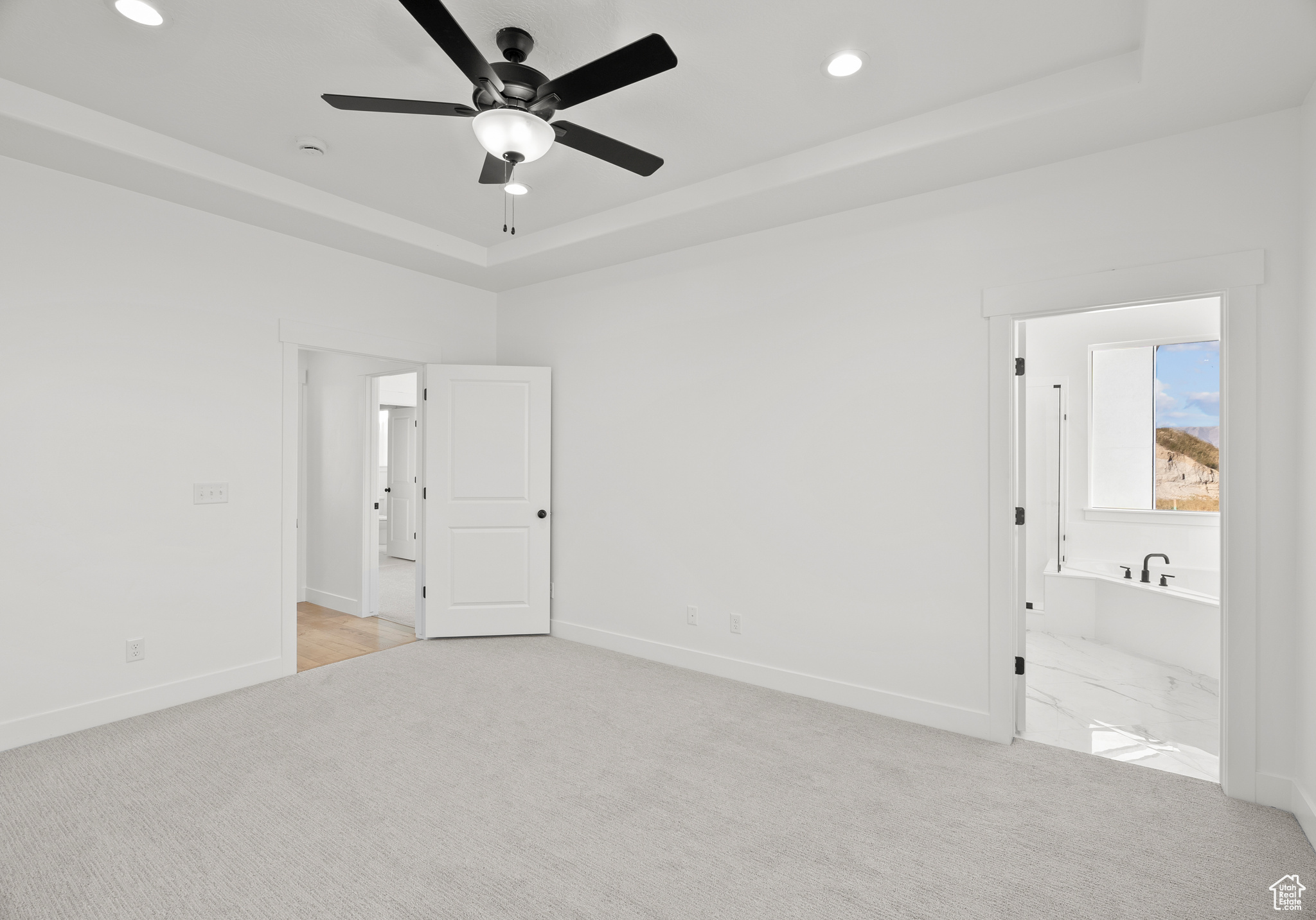 MOONLIGHT VILLAGE - Residential