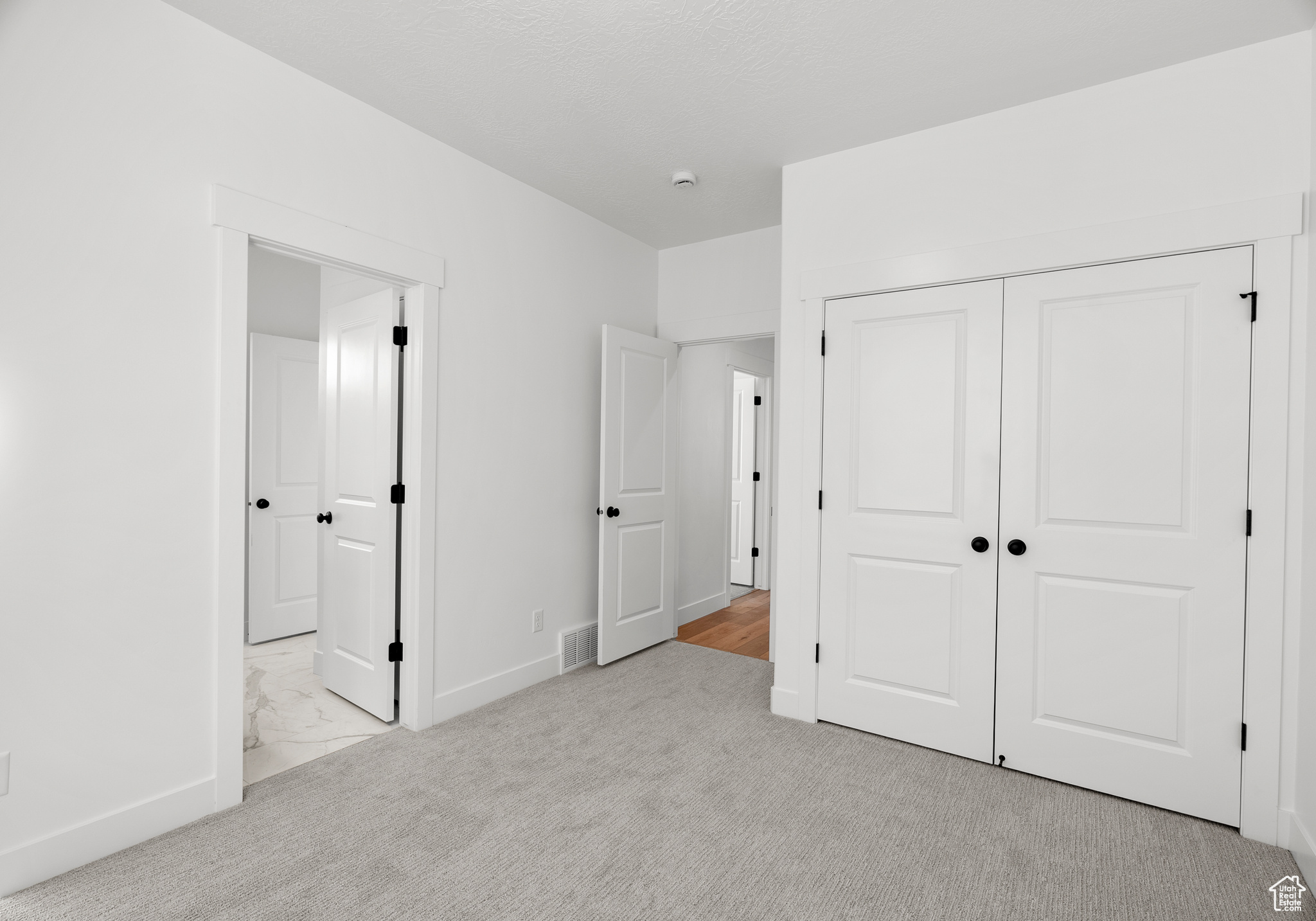 MOONLIGHT VILLAGE - Residential