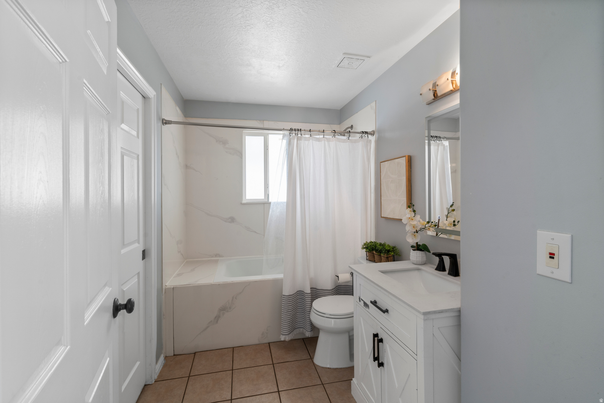 CASTLEDALE - Residential