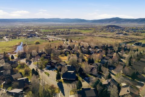 Tiny photo for 1152 N VILLAGE CIR, Midway, UT 84049 (MLS # 2146820)