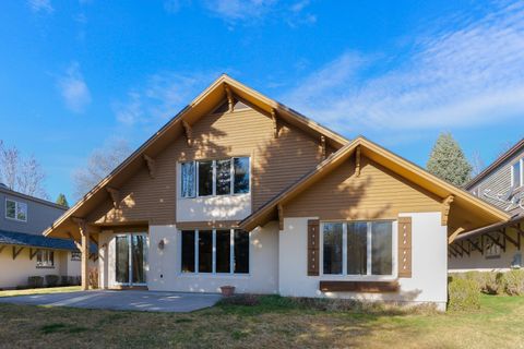 Tiny photo for 1152 N VILLAGE CIR, Midway, UT 84049 (MLS # 2146820)