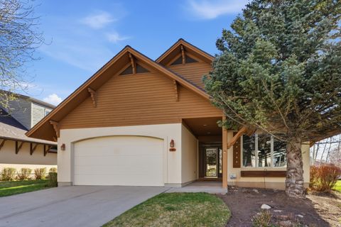 Photo of 1152 N VILLAGE CIR, Midway, UT 84049 (MLS # 2146820)