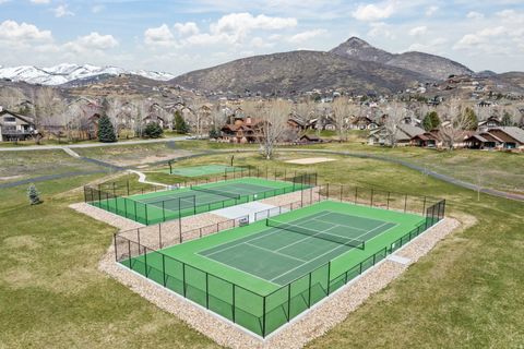 Tiny photo for 1152 N VILLAGE CIR, Midway, UT 84049 (MLS # 2146820)