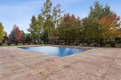 Tiny photo for 1152 N VILLAGE CIR, Midway, UT 84049 (MLS # 2146820)