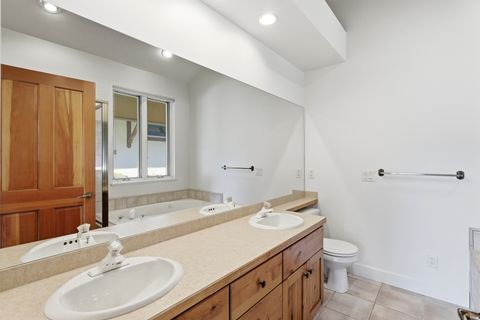 Tiny photo for 1152 N VILLAGE CIR, Midway, UT 84049 (MLS # 2146820)