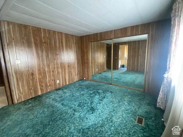 GOLDING ESTATES - Residential